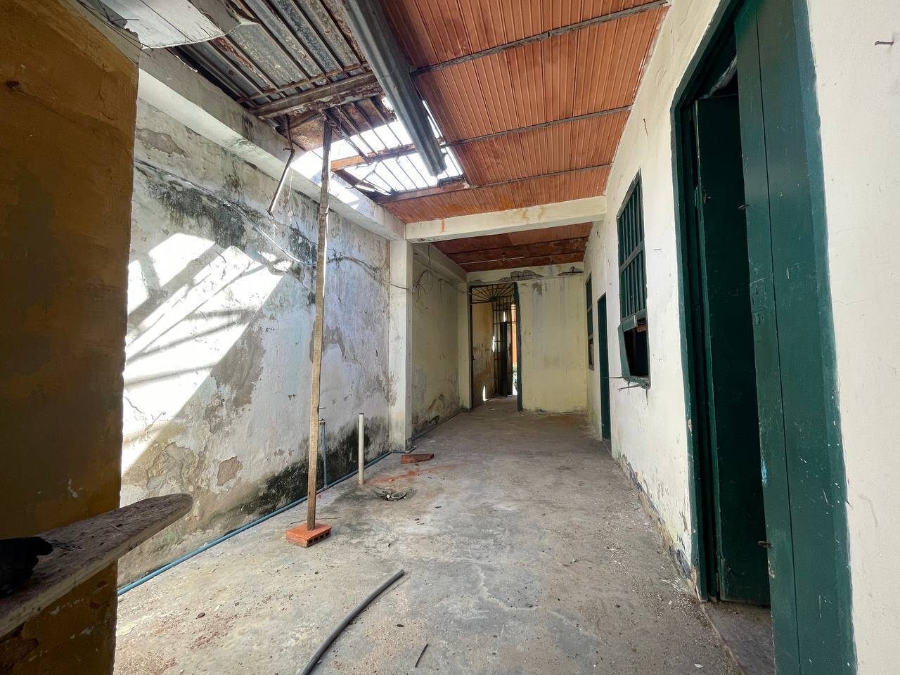 277235 En venta casa colonial a remodelar de 92m2 Puerto Cabello calle Los Lanceros
